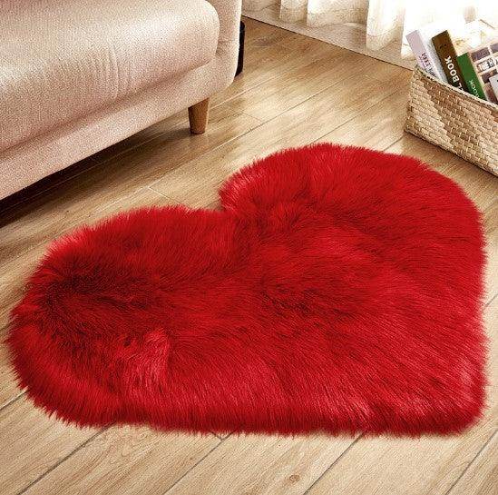 Heart-Shaped Plush Rugs: 3 Sizes for Soft Home Decor - Dreamy-Designs Store Online